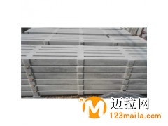临沂猪牛羊漏粪地板厂家，山东水泥漏粪地板模具价格